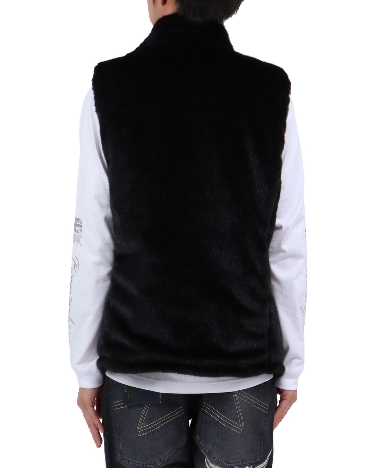 ブラック：174cm62kg(Lサイズ着用)ベスト仕様