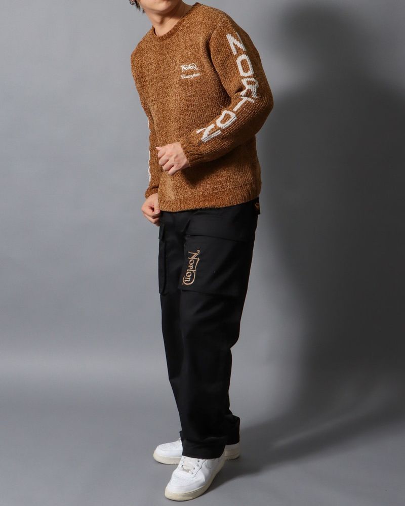 ベージュ：178cm/75kg(Lサイズ着用)