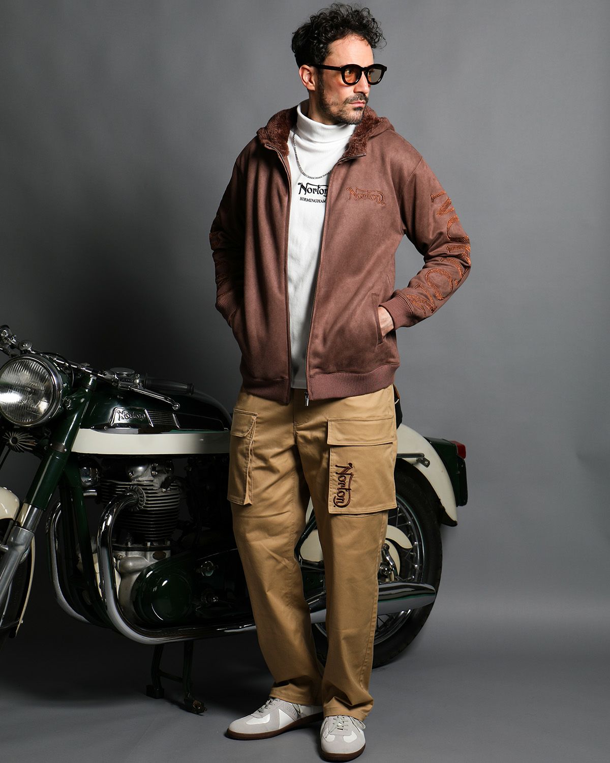 ライトブラウン:186cm(Lサイズ着用)