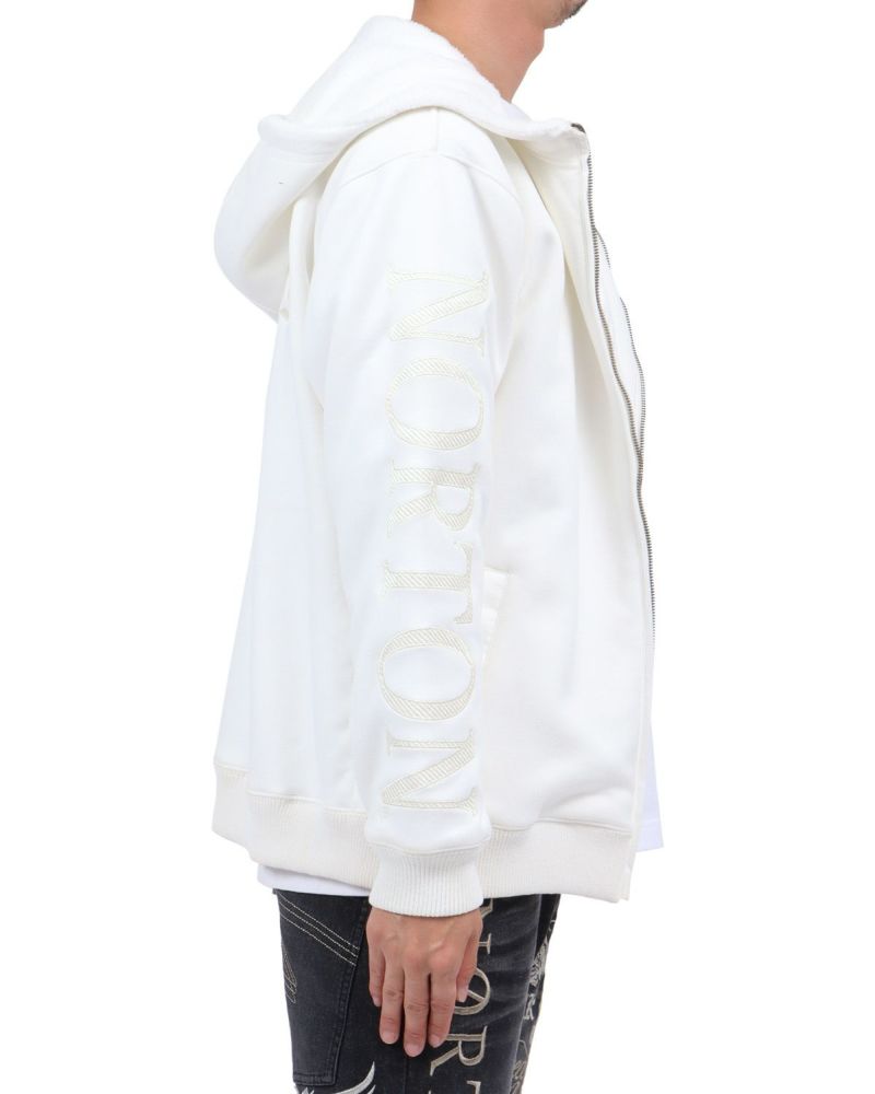 ホワイト：174cm62kg(Lサイズ着用)