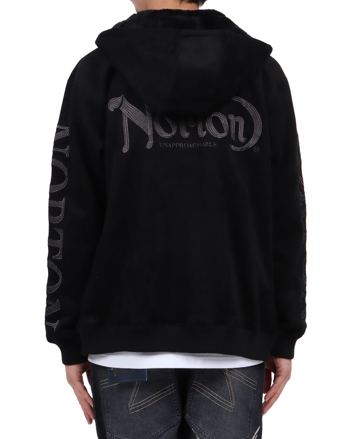 ブラック：174cm62kg(Lサイズ着用)