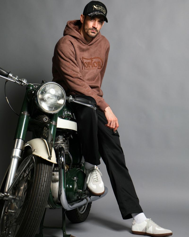 ライトブラウン:186cm(Lサイズ着用)