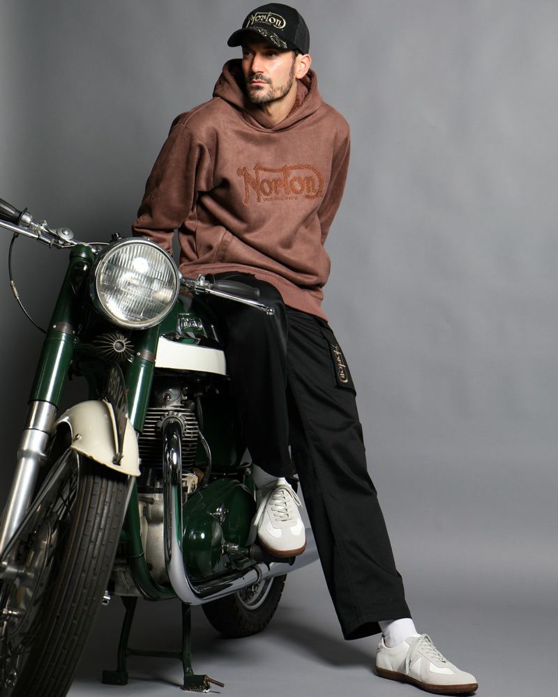 ライトブラウン:186cm(Lサイズ着用)