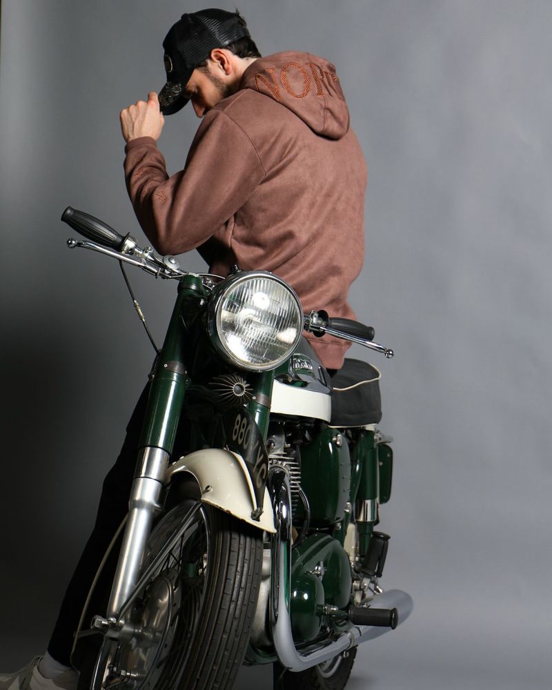 ライトブラウン:186cm(Lサイズ着用)