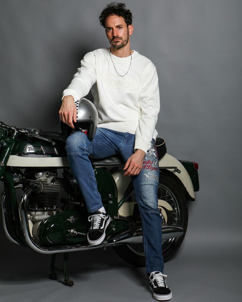 オフホワイト：186cm(Lサイズ着用)