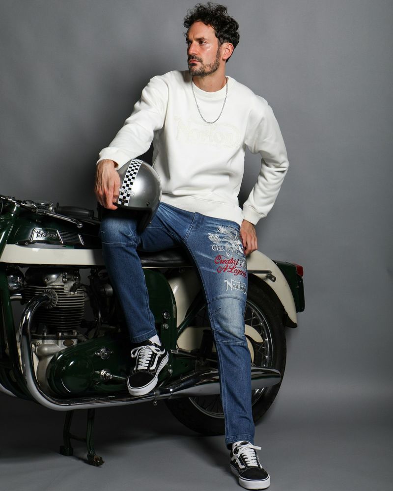 オフホワイト：186cm(Lサイズ着用)