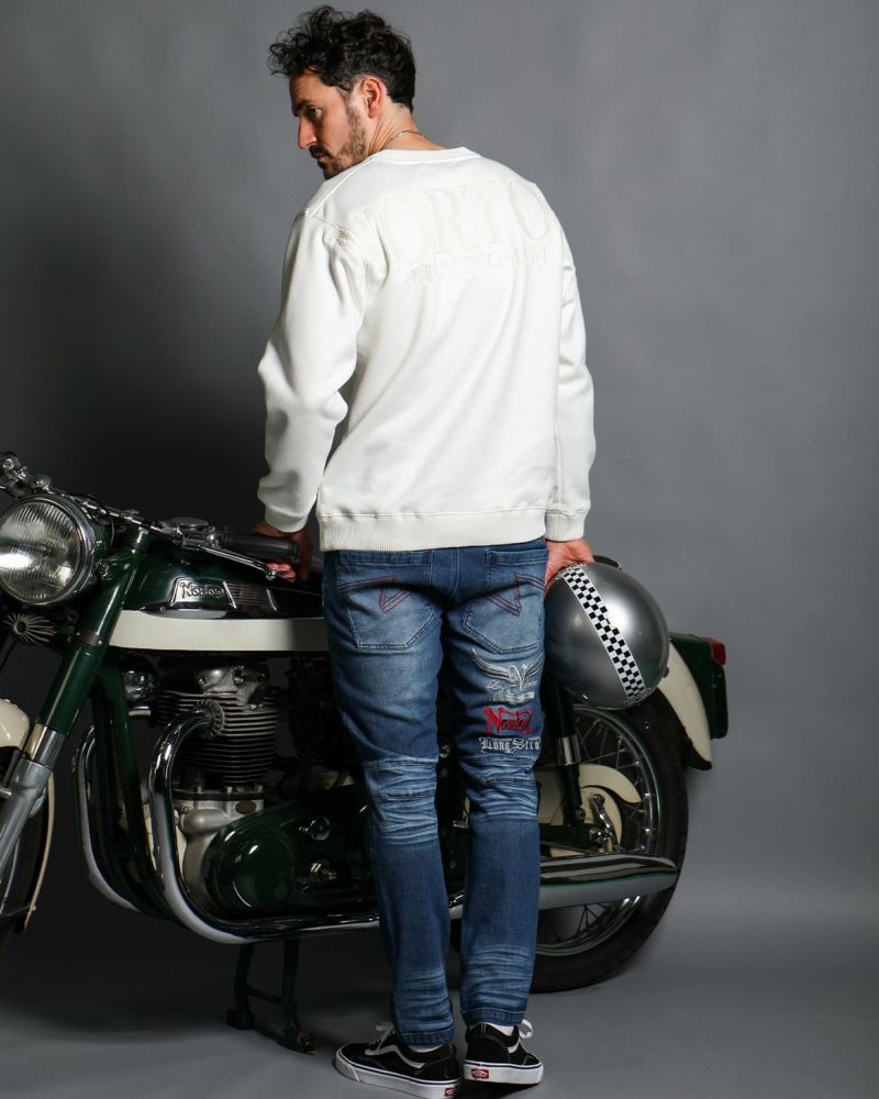 オフホワイト：186cm(Lサイズ着用)