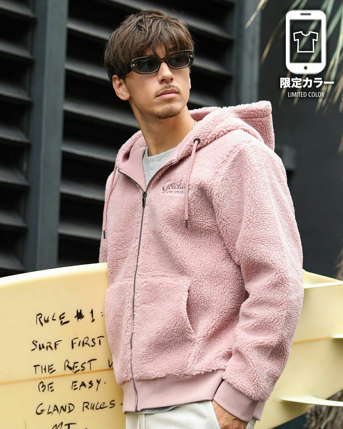 ピンクグレー：180cm/70kg(Lサイズ着用)