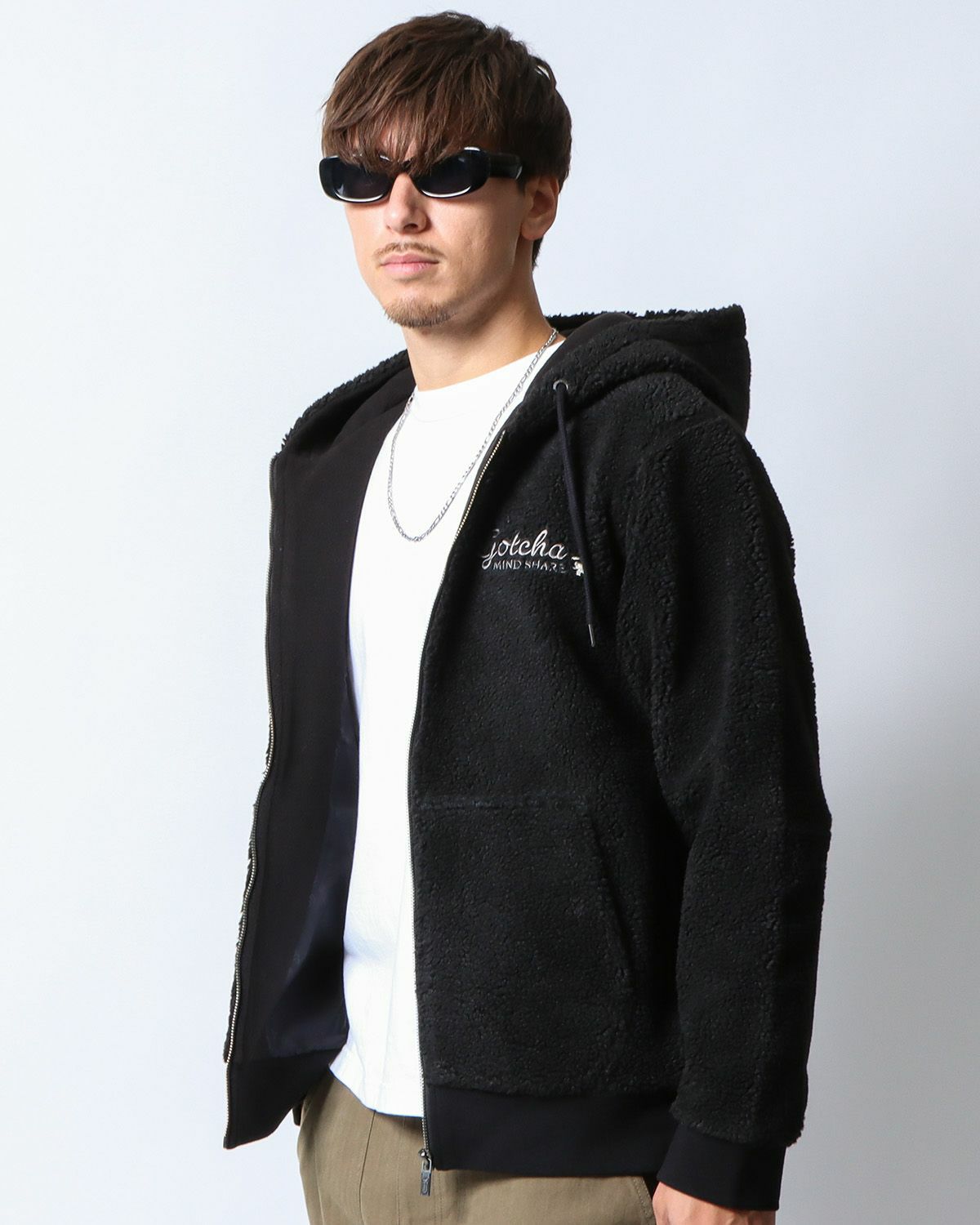 新品未使用　Karl Kani クロコダイル 切替 スタッズ使い ラウンドポーチ Karl Kani GOLF] 12ポケット クロコダイル タッチ ラウンドポーチ