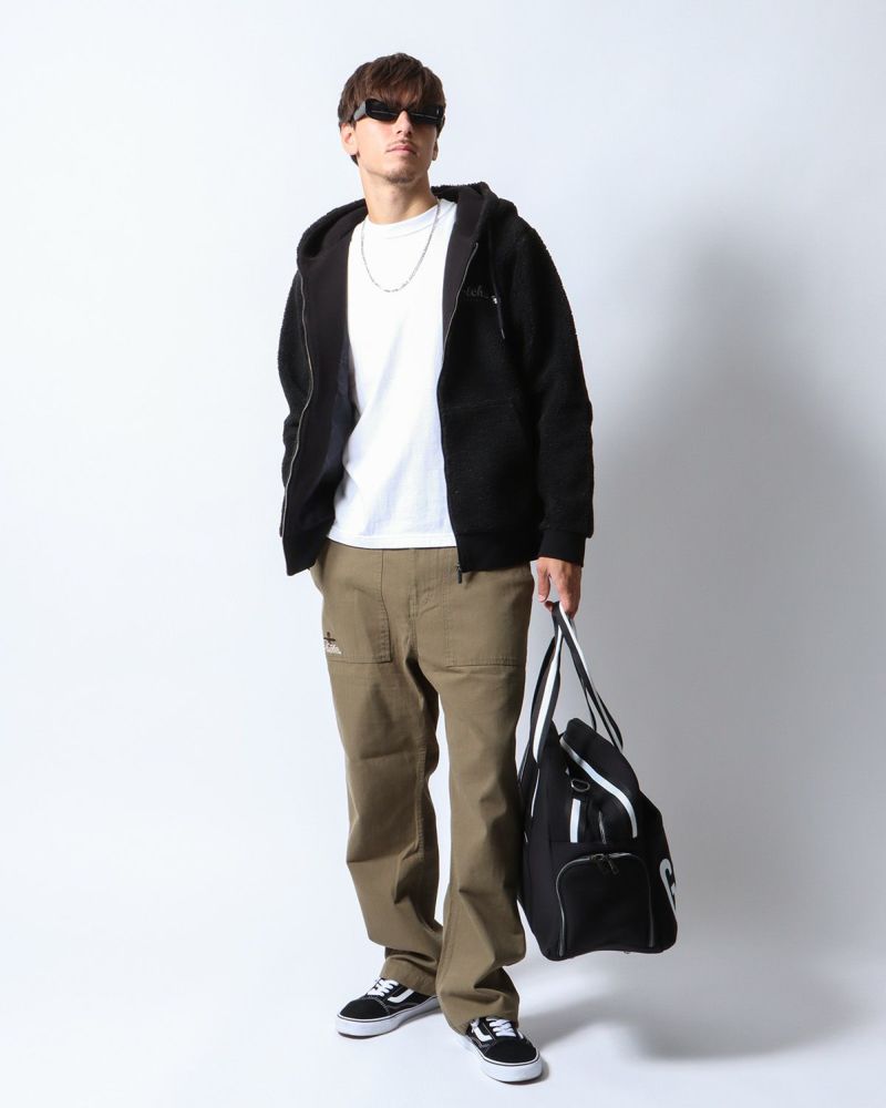 ブラック：180cm/70kg(Lサイズ着用)