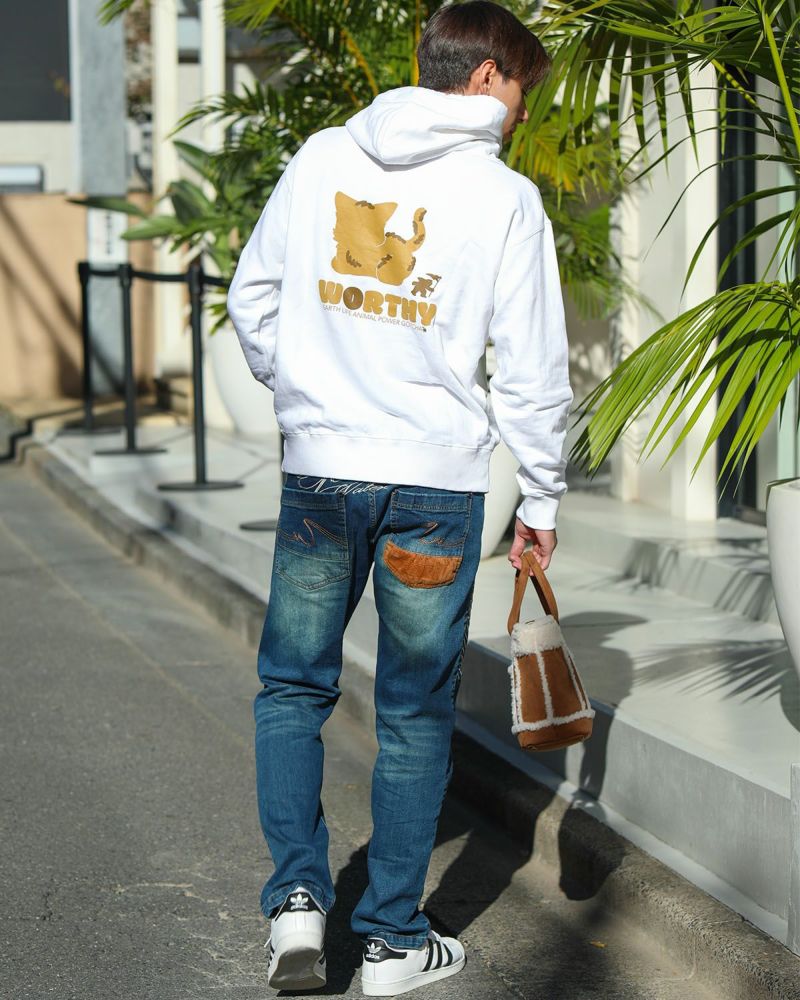 ホワイト：180cm/70kg(Lサイズ着用)