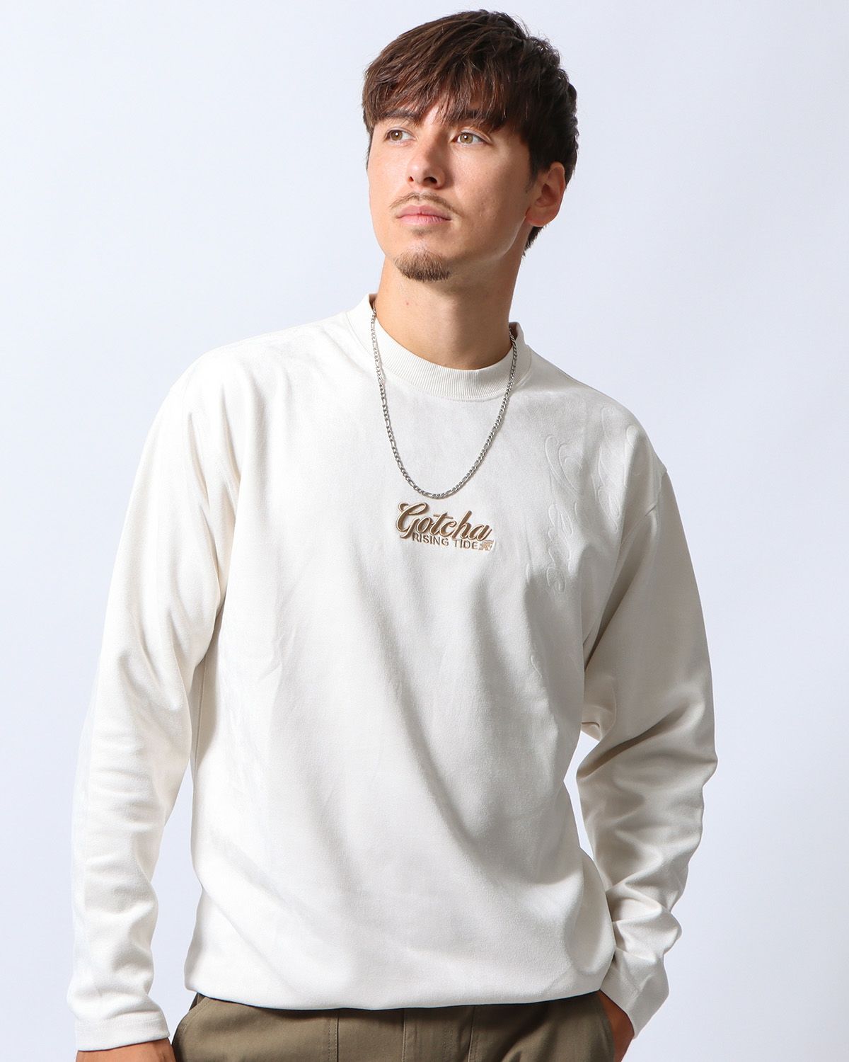 キナリ：180cm/70kg(Lサイズ着用)