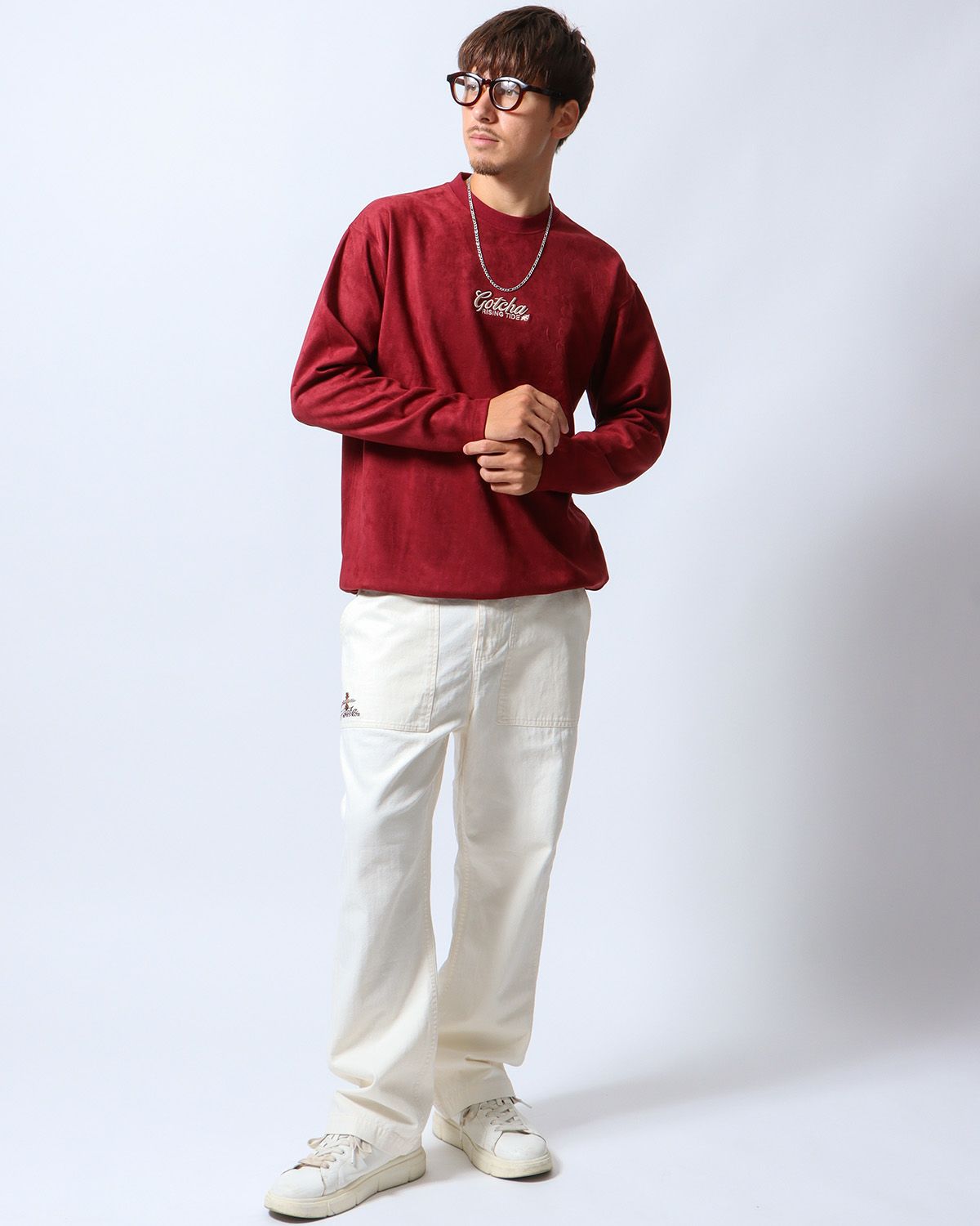 ワイン：180cm/70kg(Lサイズ着用)