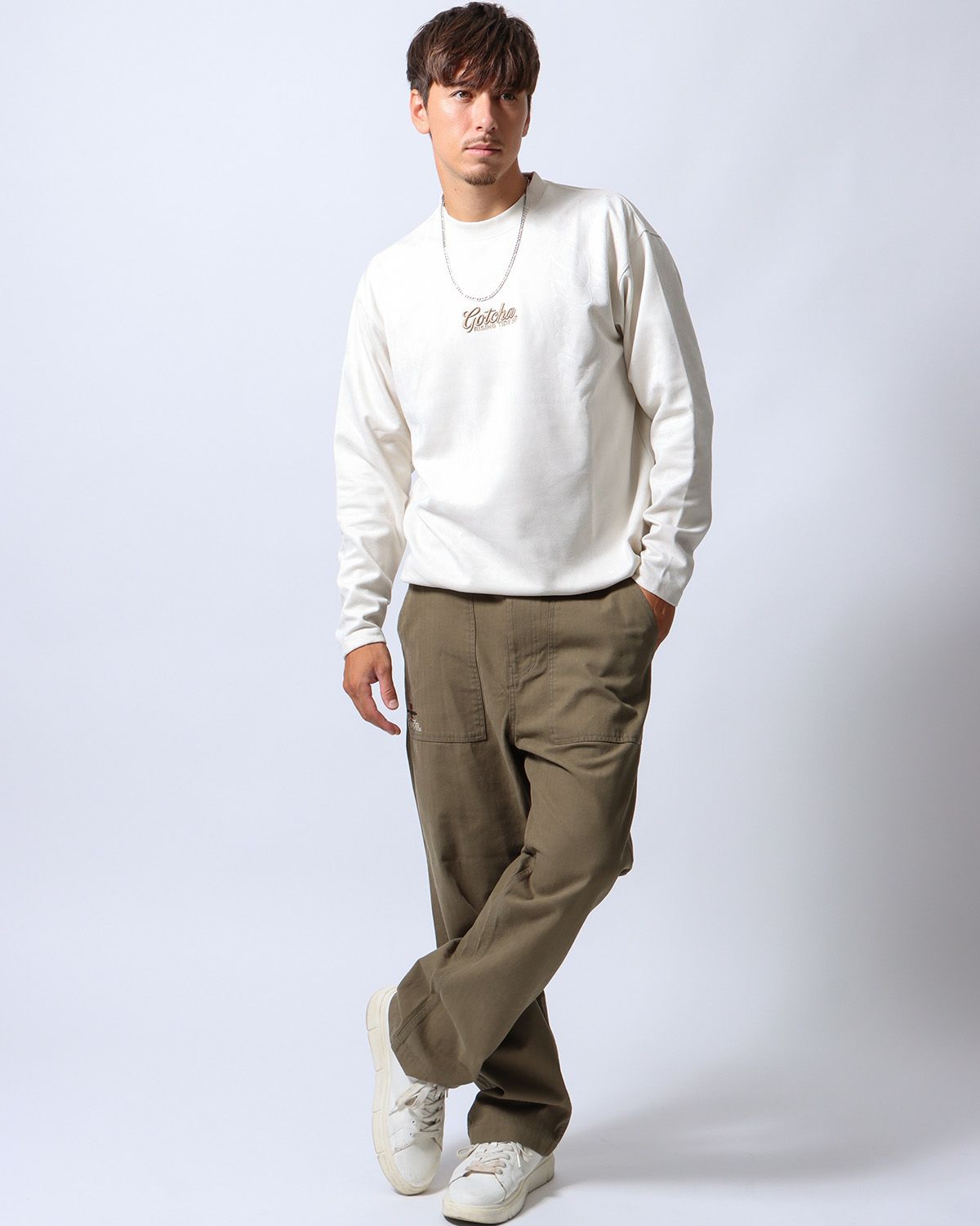 キナリ：180cm/70kg(Lサイズ着用)