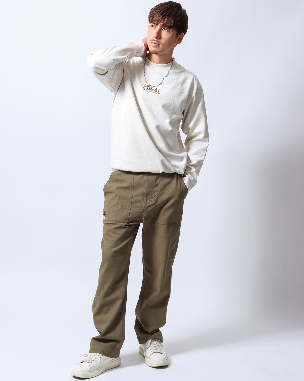 キナリ：180cm/70kg(Lサイズ着用)