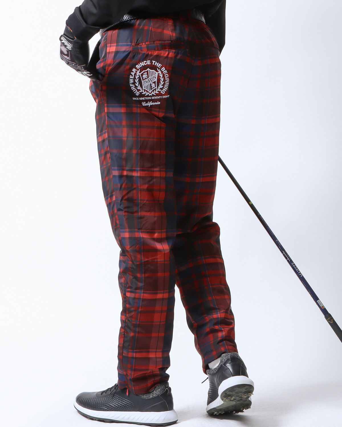 レッド：180cm/70kg(Lサイズ着用)