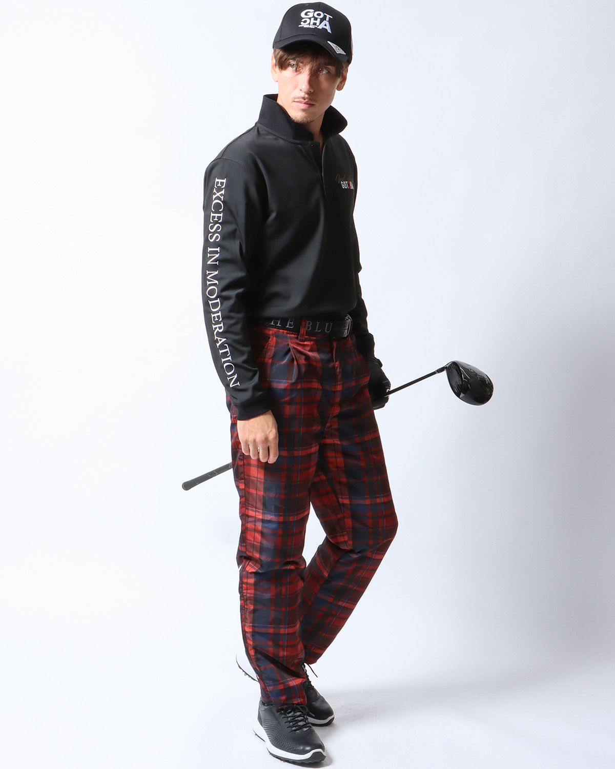 レッド：180cm/70kg(Lサイズ着用)