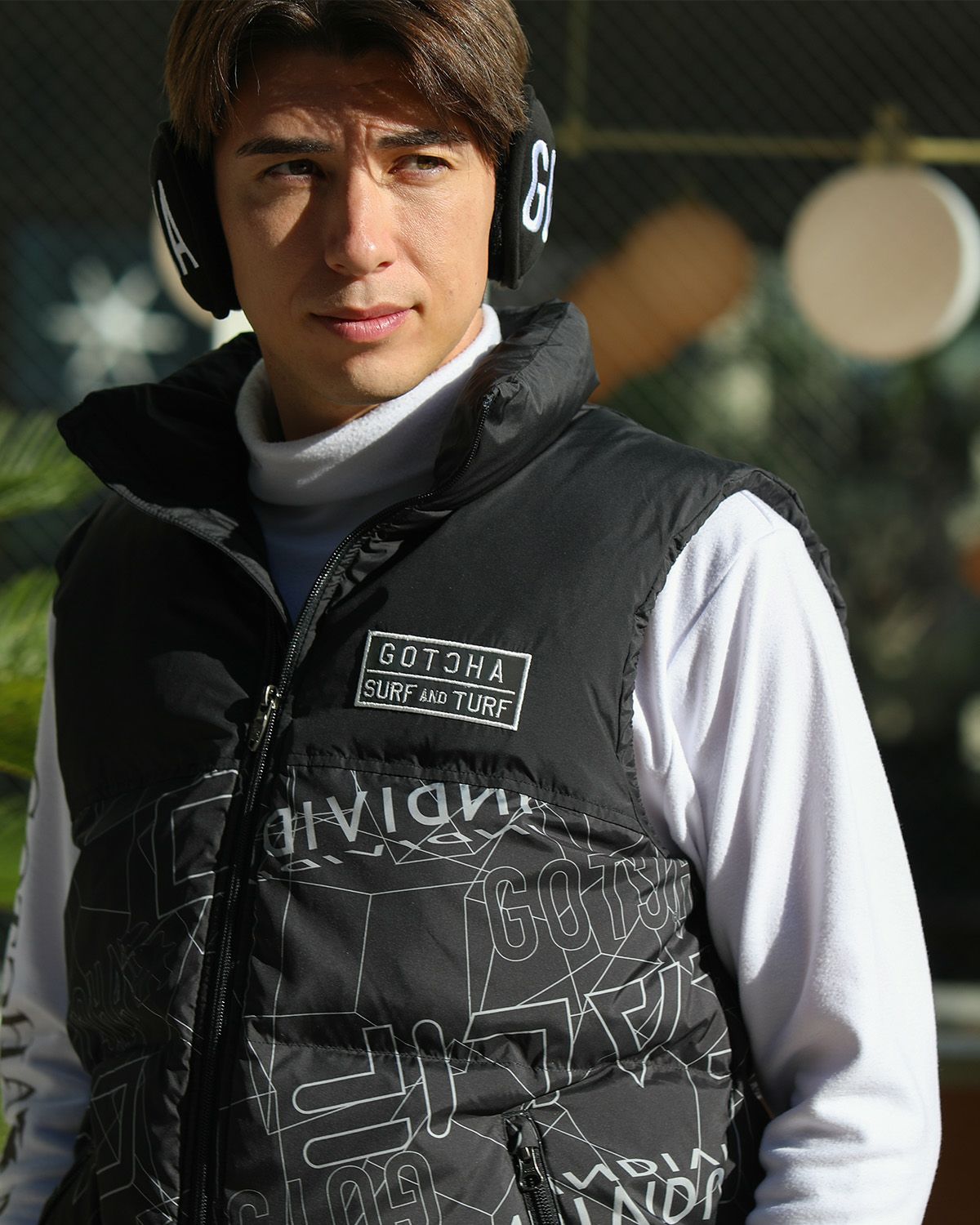 ブラック：180cm/70kg(Lサイズ着用)