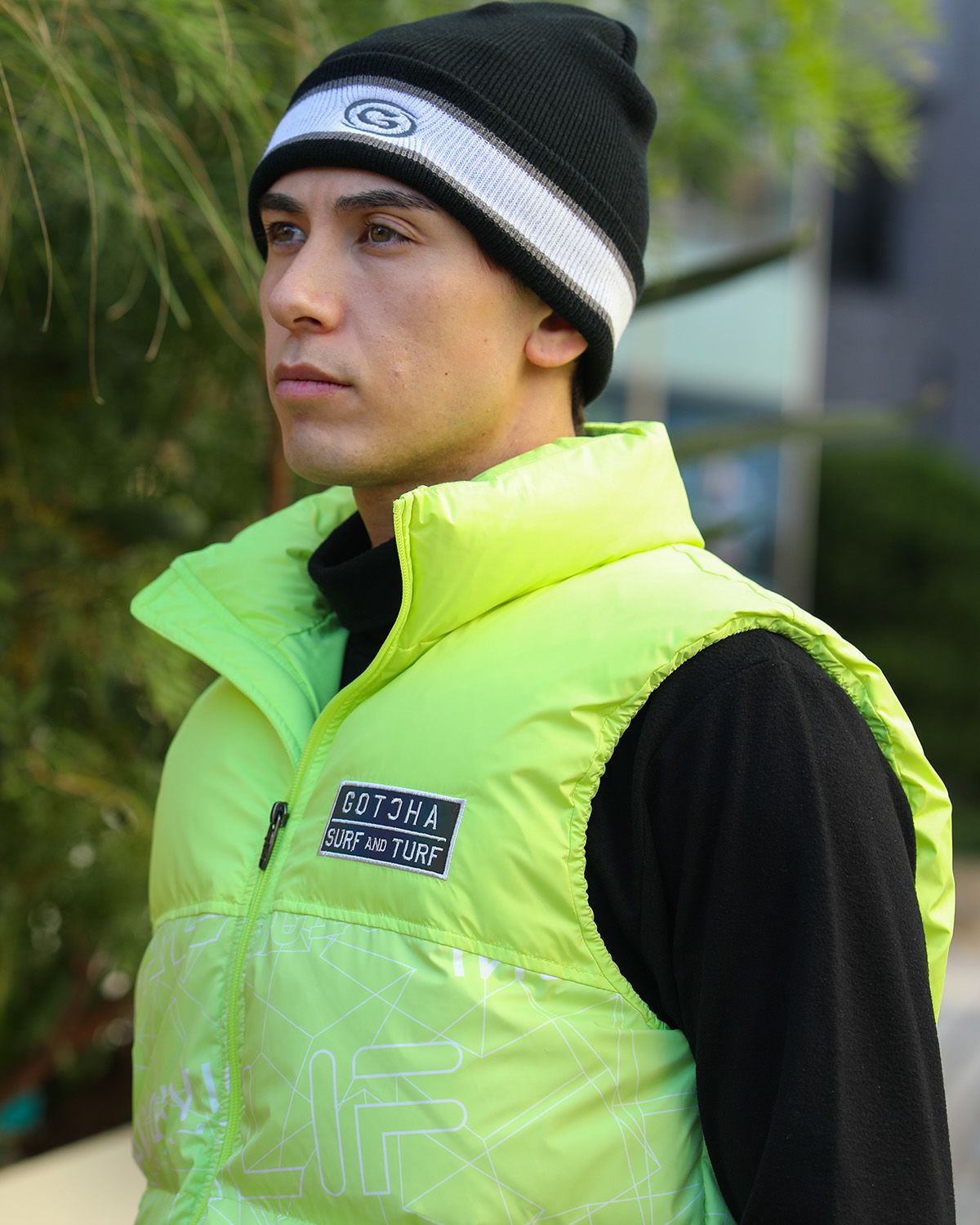 ライトイエロー：180cm/70kg(Lサイズ着用)