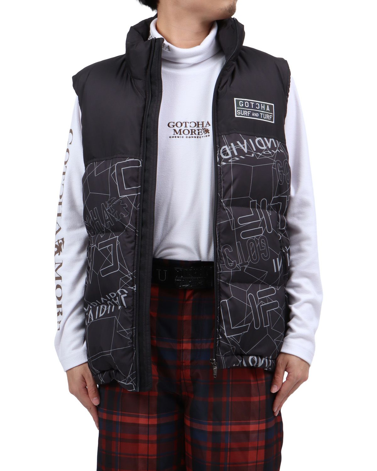 ブラック：173cm63kg(Lサイズ着用)