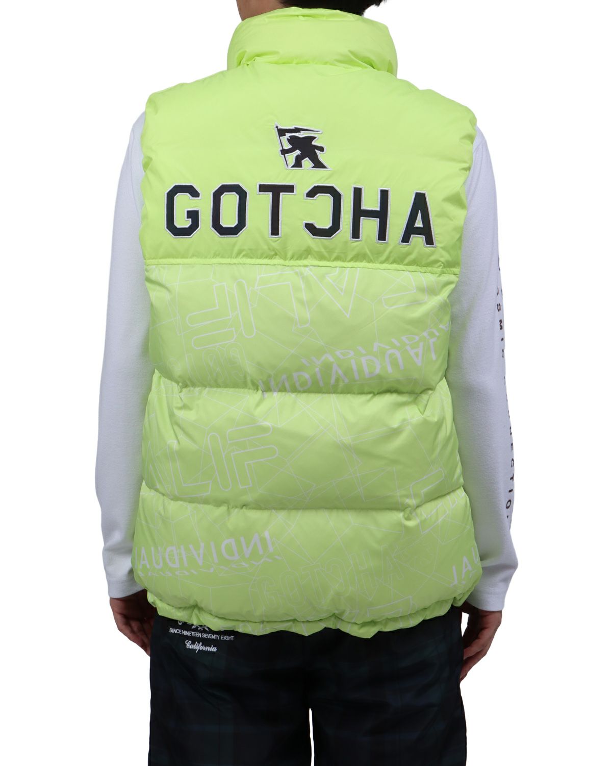 イエロー：173cm63kg(Lサイズ着用)