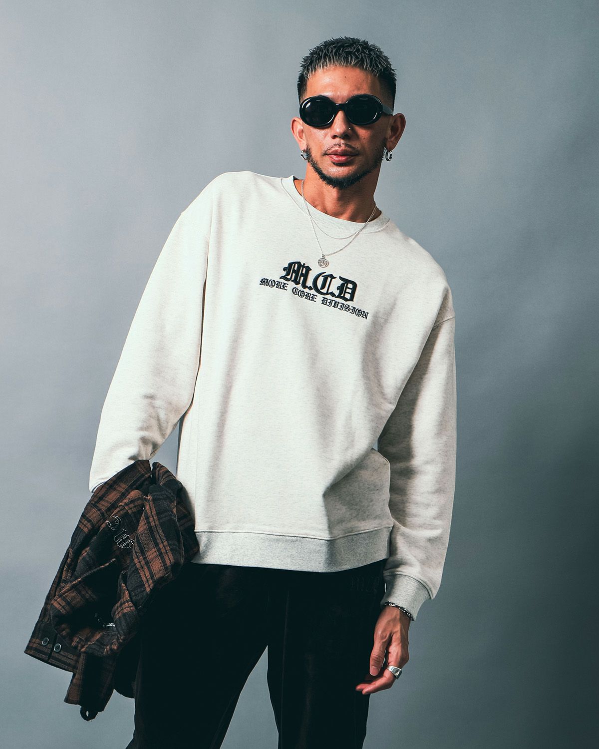 キナリ:183cm(Lサイズ着用)