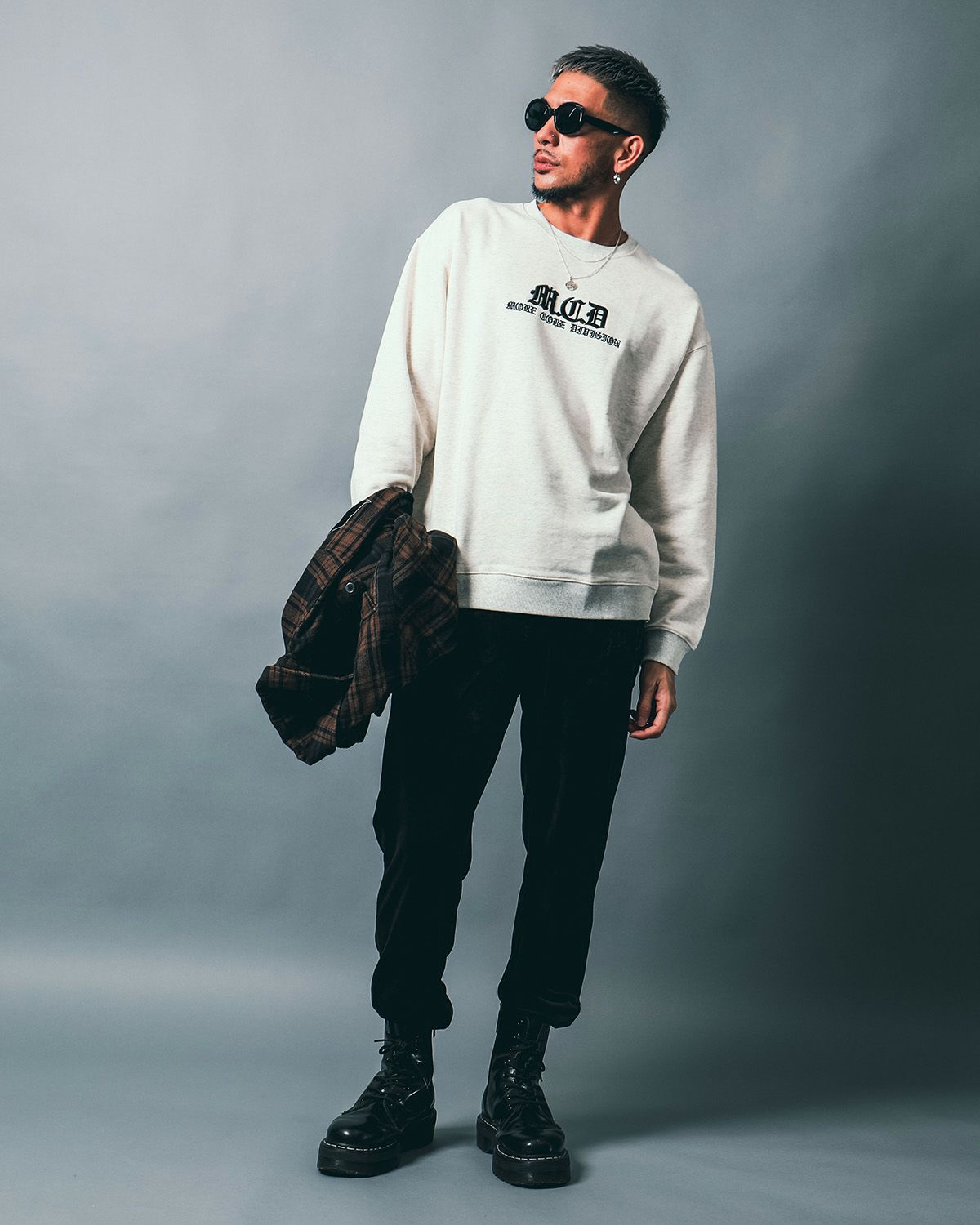 キナリ:183cm(Lサイズ着用)