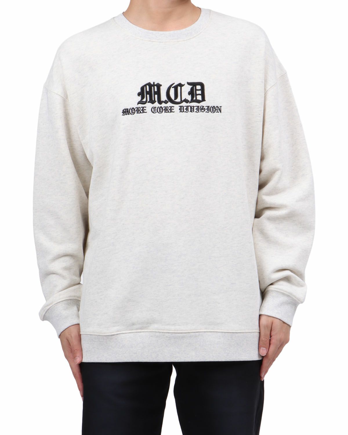 キナリ：173cm63kg(Lサイズ着用)