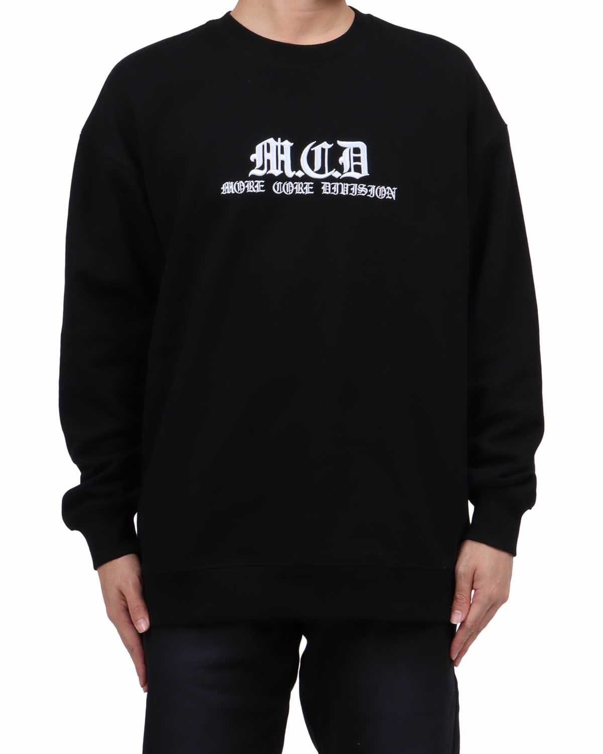 ブラック：173cm63kg(Lサイズ着用)