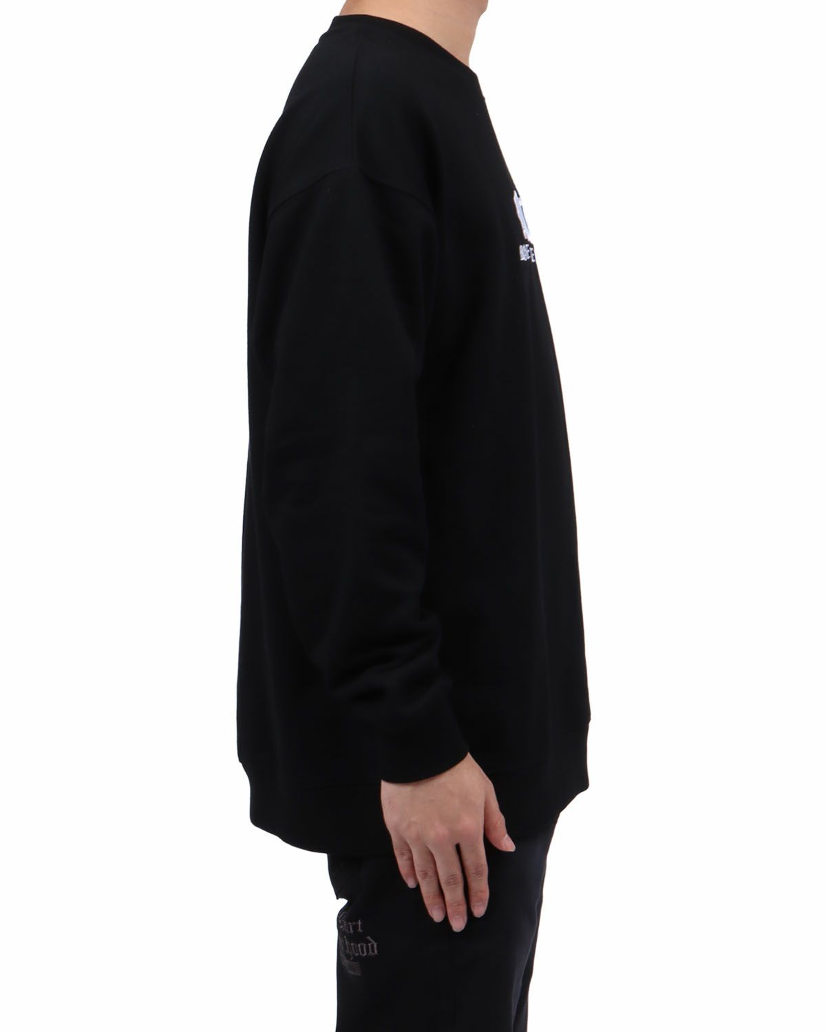 ブラック：173cm63kg(Lサイズ着用)