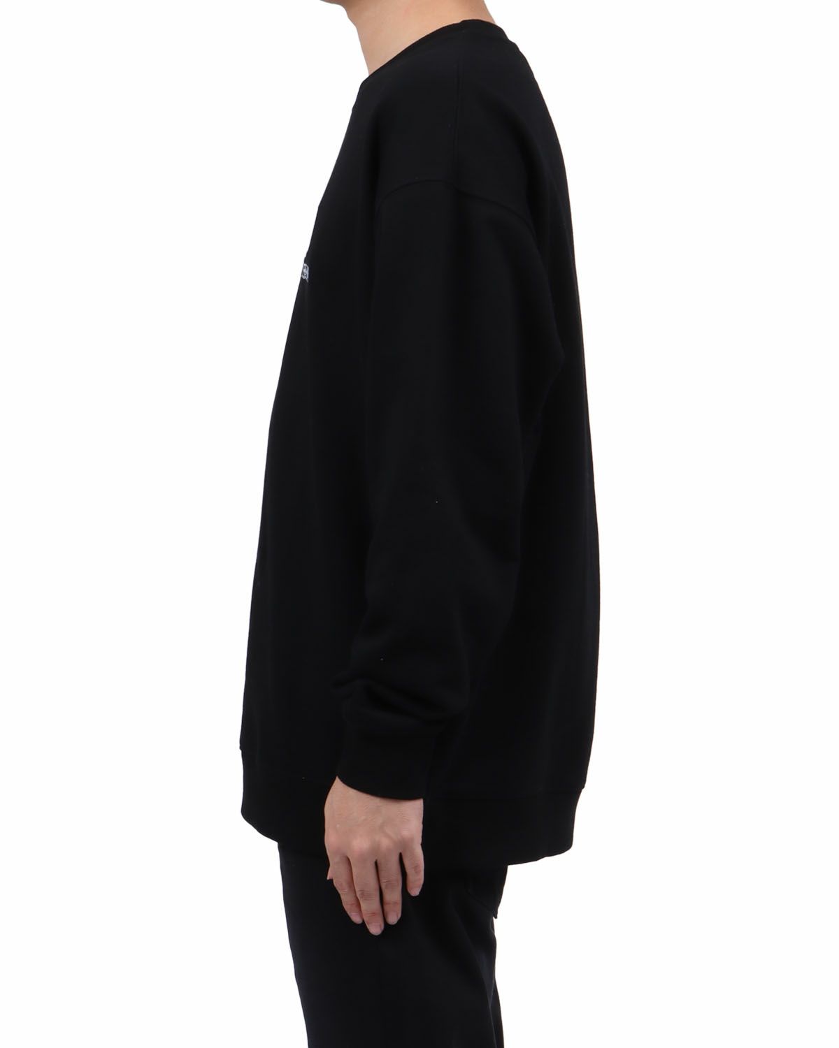 ブラック：173cm63kg(Lサイズ着用)