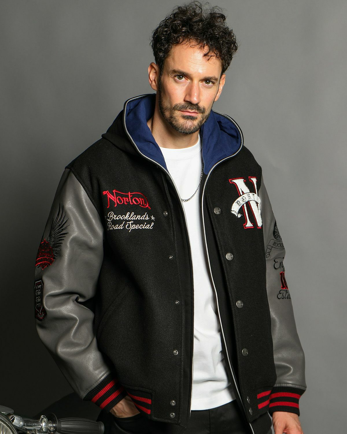 ブラック:186cm(Lサイズ着用)