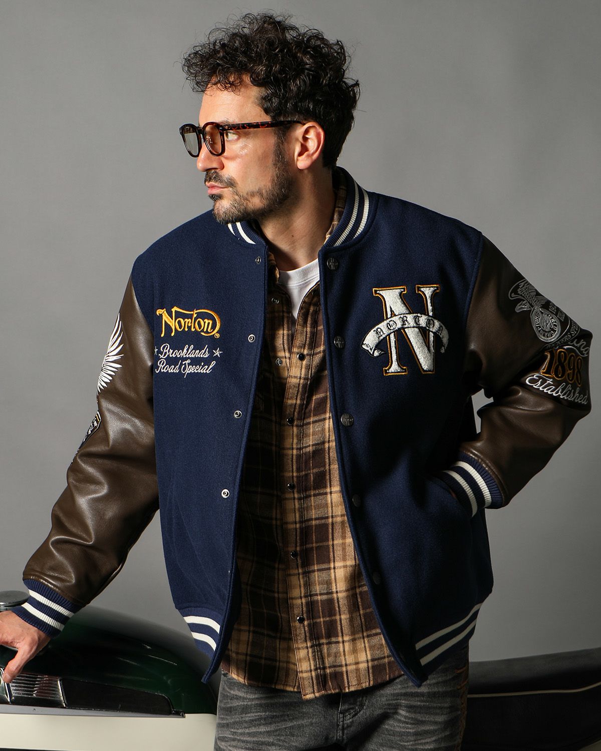 ネイビー:186cm(Lサイズ着用)