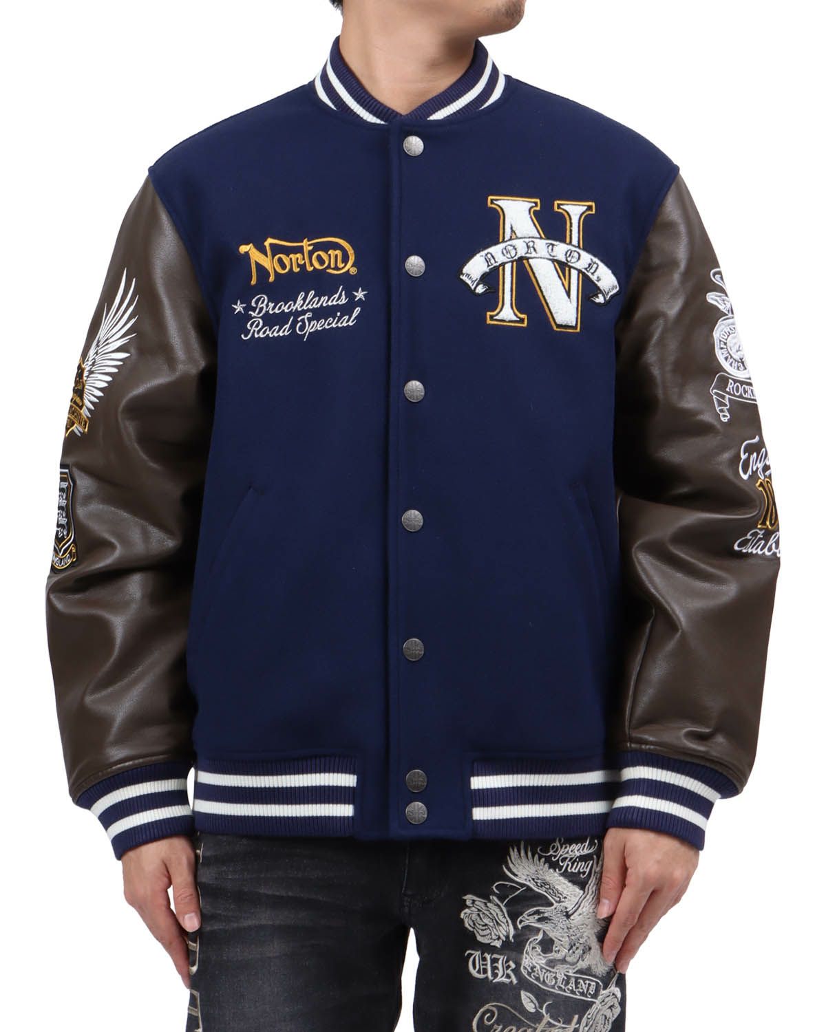 ネイビー：173cm63kg(Lサイズ着用)