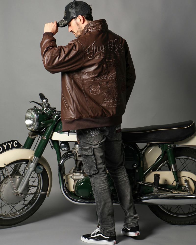 ダークブラウン:186cm(Lサイズ着用)