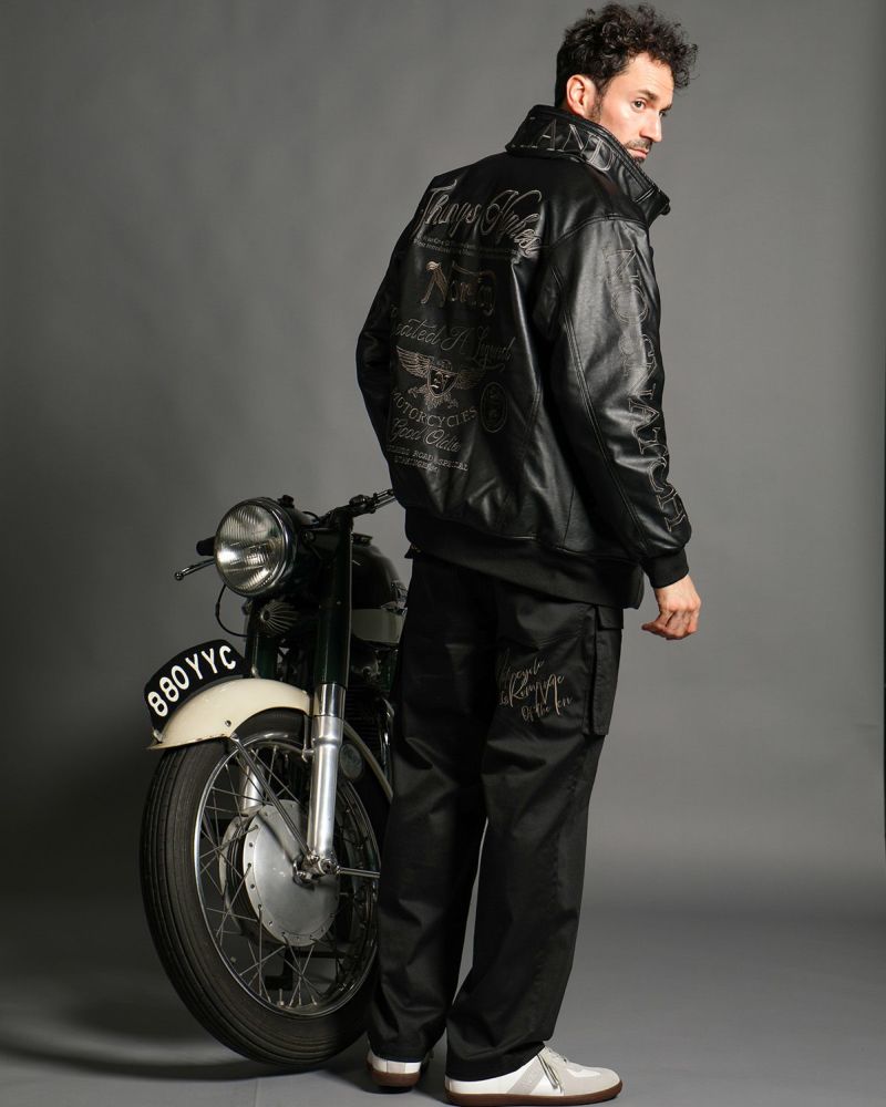 ブラック:186cm(Lサイズ着用)