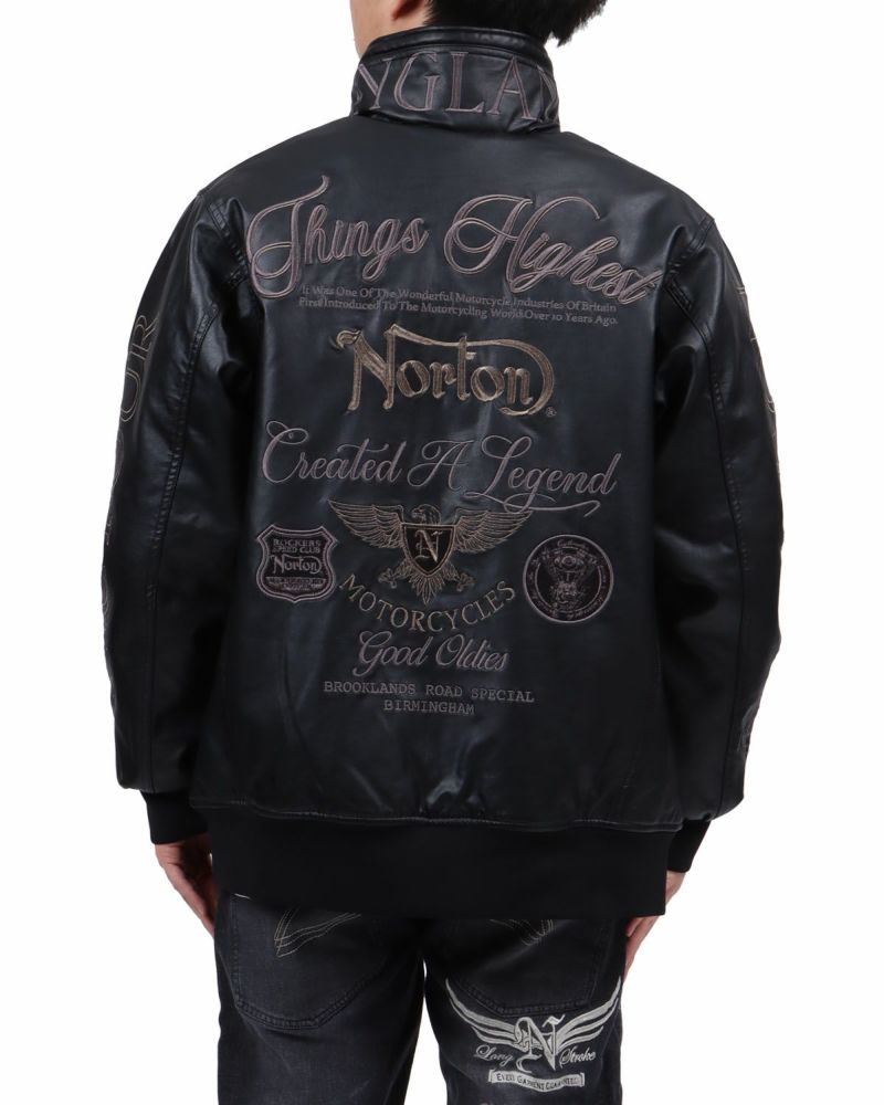 ブラック：173cm63kg(Lサイズ着用)