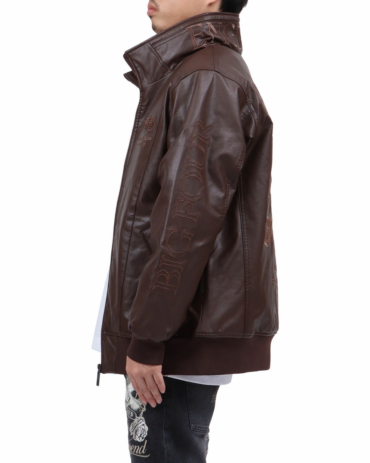 ダークブラウン：173cm63kg(Lサイズ着用)