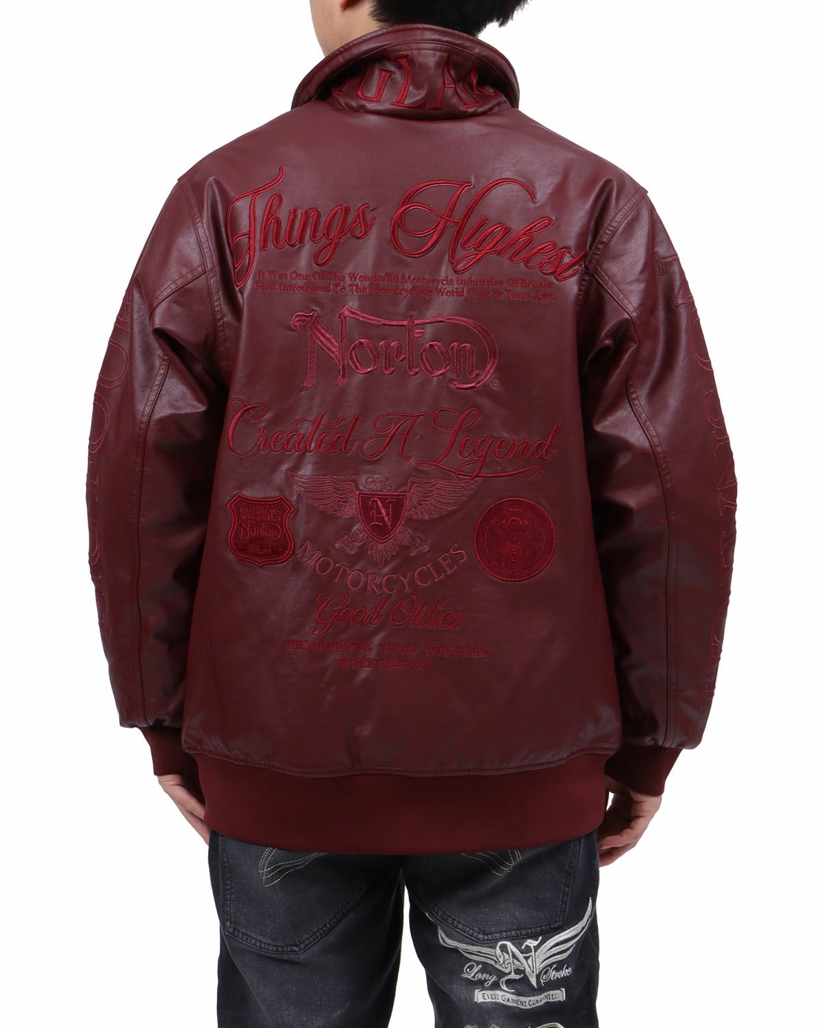 ワイン：173cm63kg(Lサイズ着用)