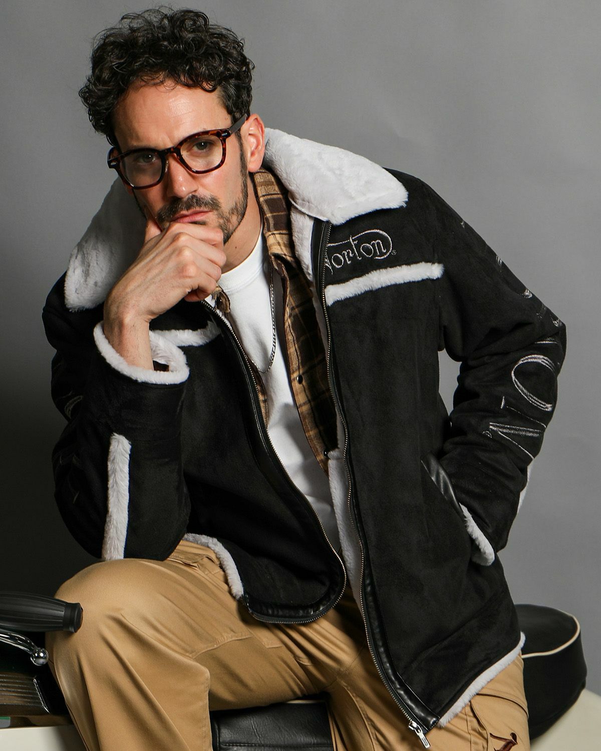 ブラック:186cm(Lサイズ着用)