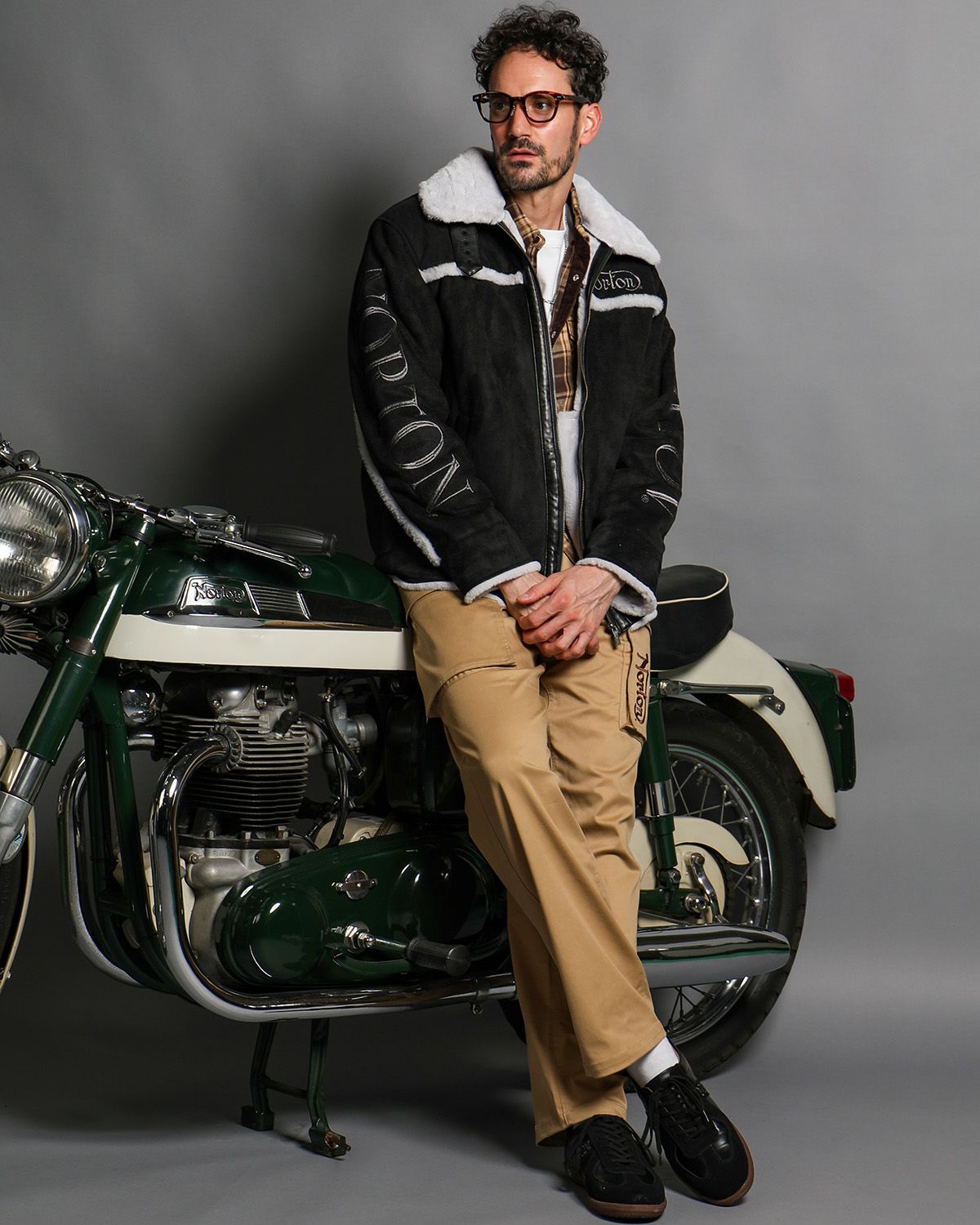 ブラック:186cm(Lサイズ着用)