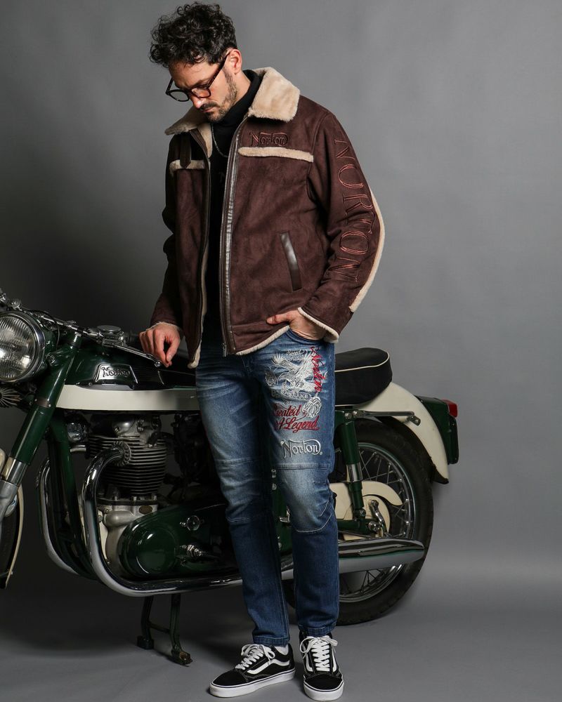 ダークブラウン:186cm(Lサイズ着用)