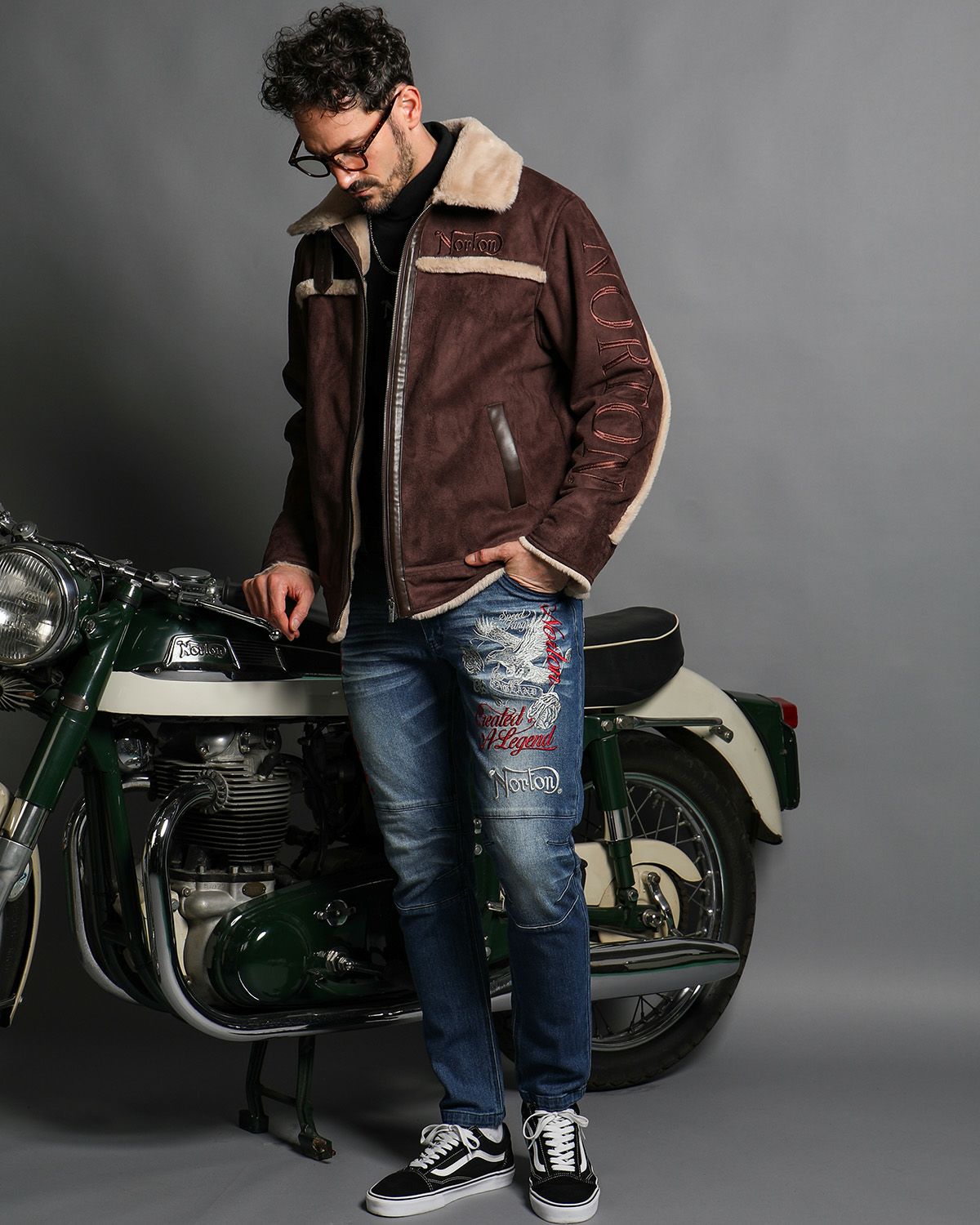 ダークブラウン:186cm(Lサイズ着用)