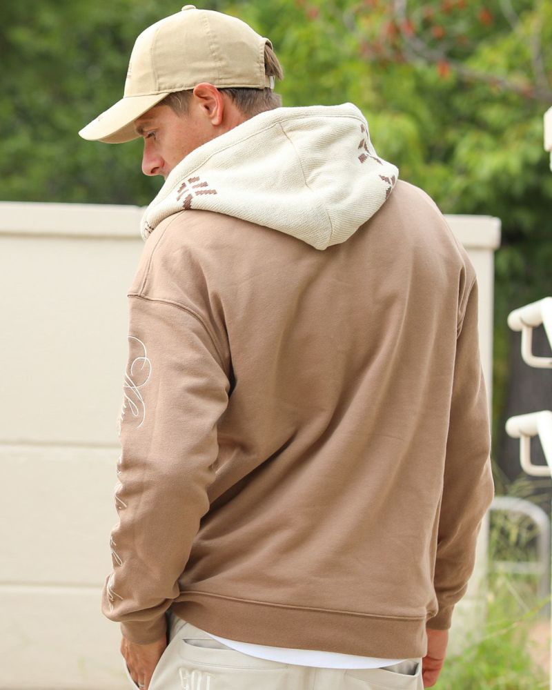 ベージュ：183cm/70kg(Lサイズ着用)