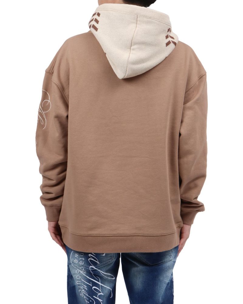 ベージュ：173cm63kg(Lサイズ着用)