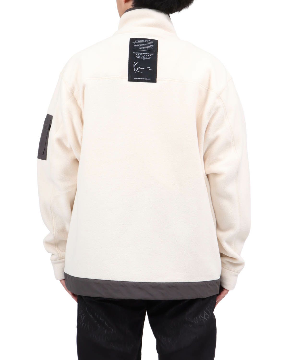 オフホワイト：173cm63kg(Lサイズ着用)