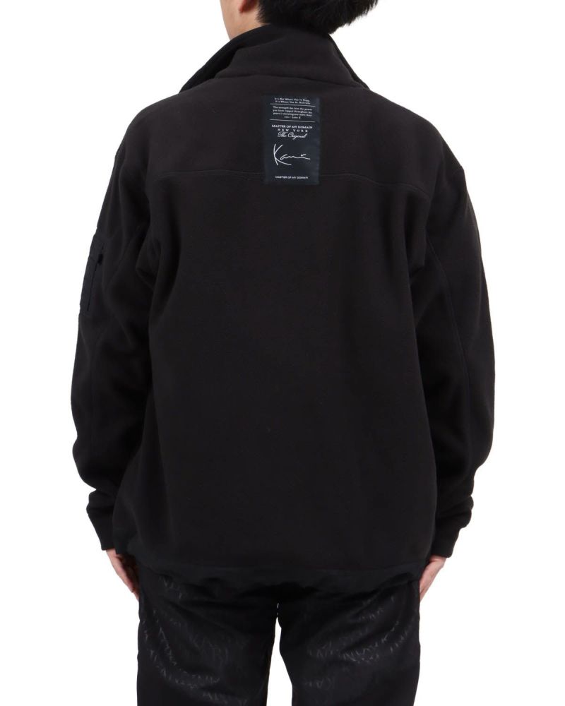 ブラック：173cm63kg(Lサイズ着用)