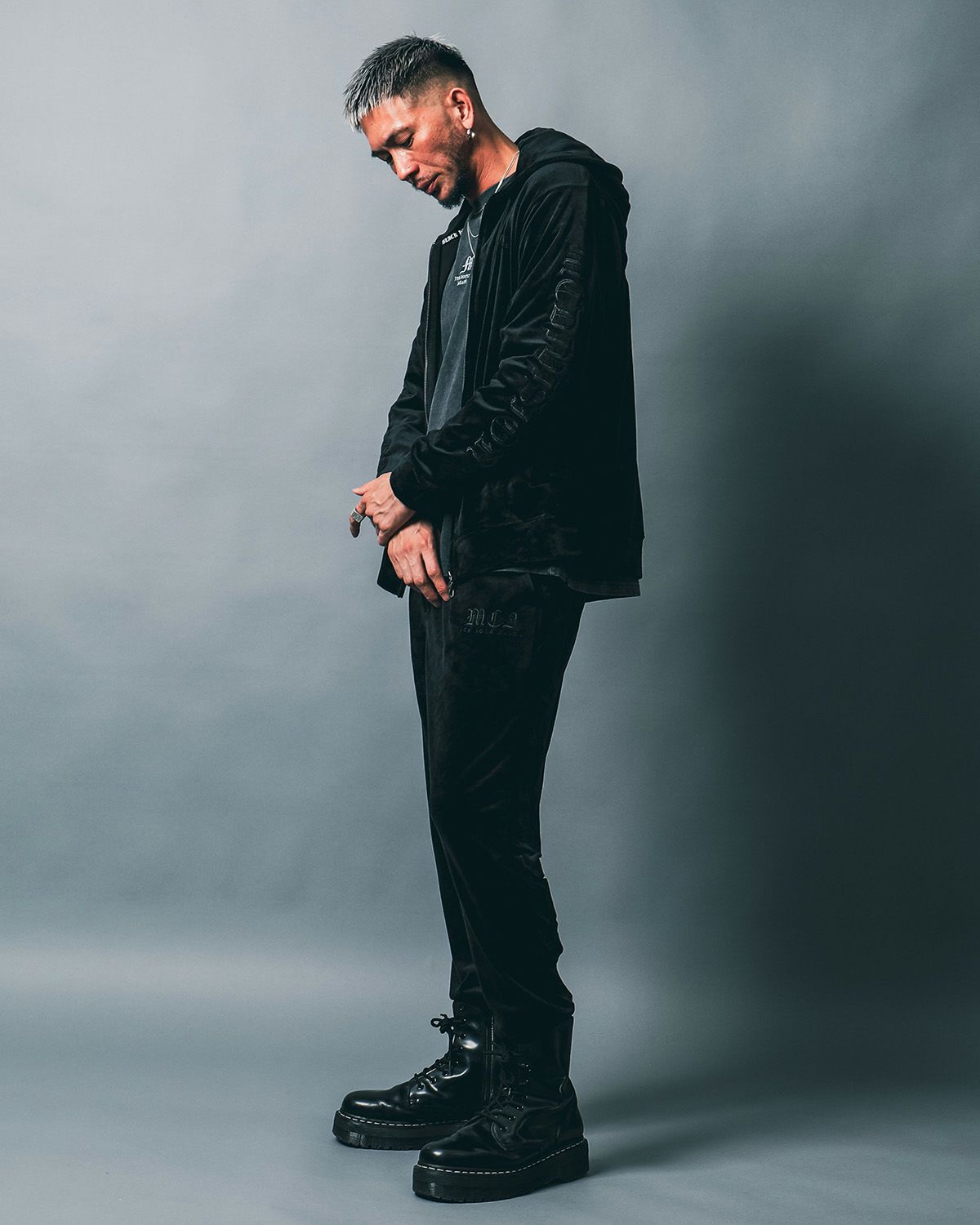 ブラック:183cm(Lサイズ着用)