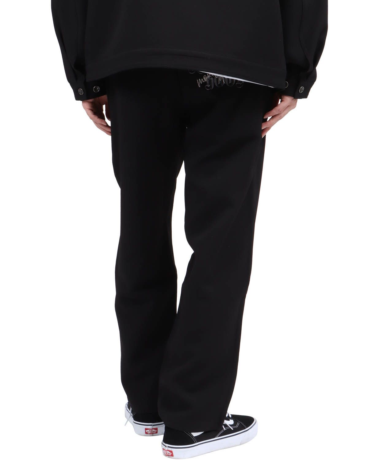 その他：173cm63kg(Mサイズ着用)