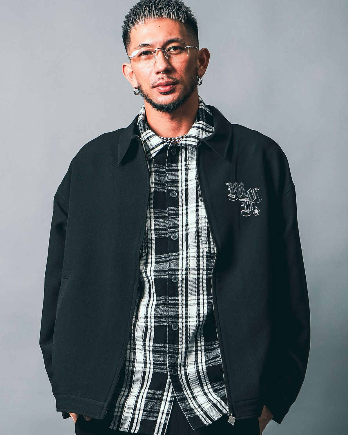 その他:183cm(XLサイズ着用)